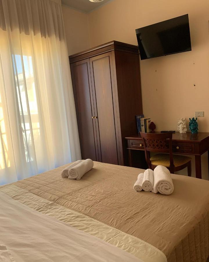 Hotel Dei Nebrodi Cesarò Εξωτερικό φωτογραφία